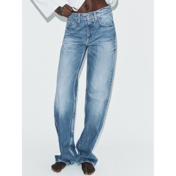 Zara Denim - ZARA Size 4 Light Wash Wide Leg Tapered High Waisted Jeans Baggy Slouchy‎